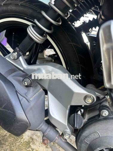 Suzuki Impulse 2016 trắng xanh