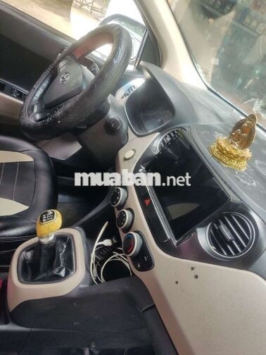 Hyundai Grand i10 2016 Bản đủ Xanh