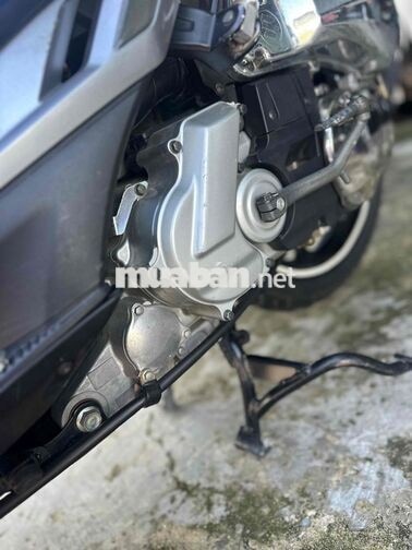 Suzuki Impulse 2016 trắng xanh