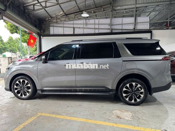 KIA Carnival 2024 Signature Xám 7 chỗ