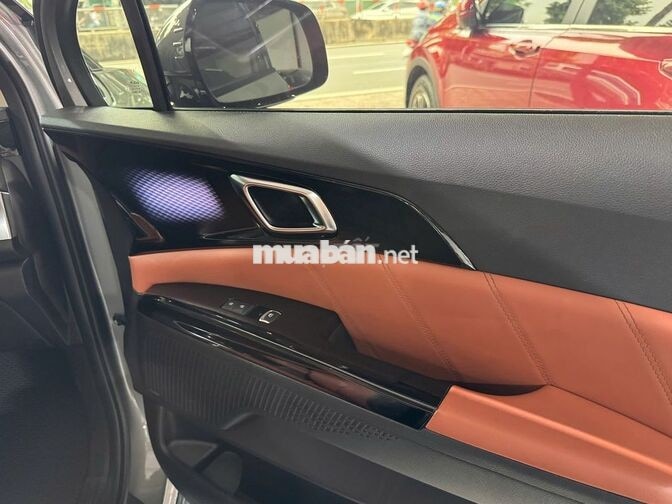KIA Carnival 2024 Signature Xám 7 chỗ