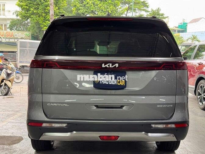 KIA Carnival 2024 Signature Xám 7 chỗ