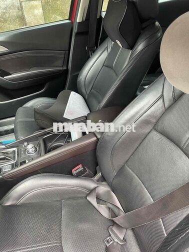 Mazda 3 2019 cao cấp ghế điện cửa sổ trời