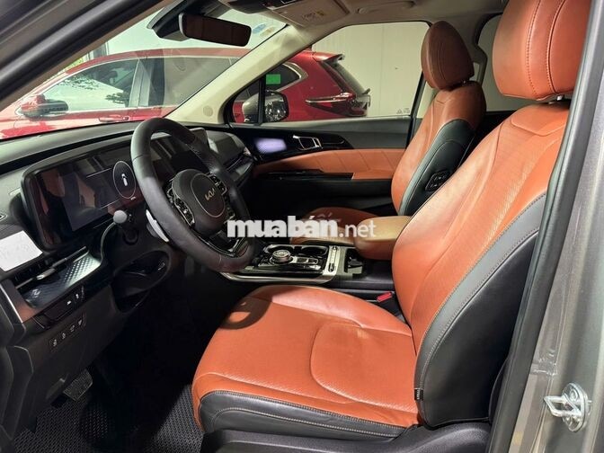 KIA Carnival 2024 Signature Xám 7 chỗ