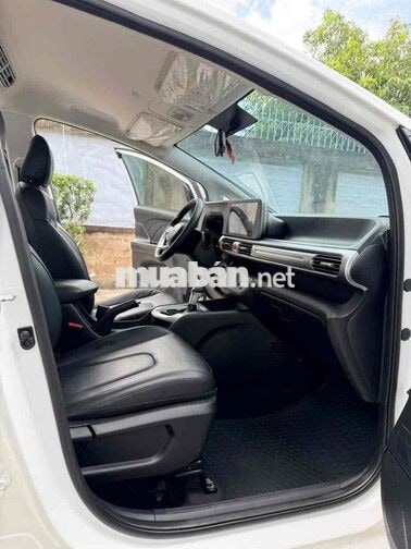 Hyundai Stargazer Cao cấp 7 chỗ sản xuất 2022
