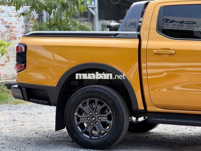 Ford Ranger Wildtrak 2025, bảo hành xe 2030