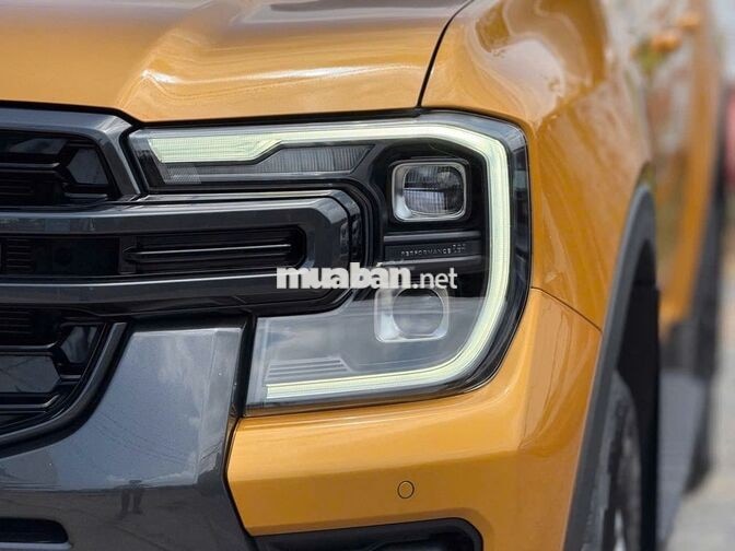 Ford Ranger Wildtrak 2025, bảo hành xe 2030