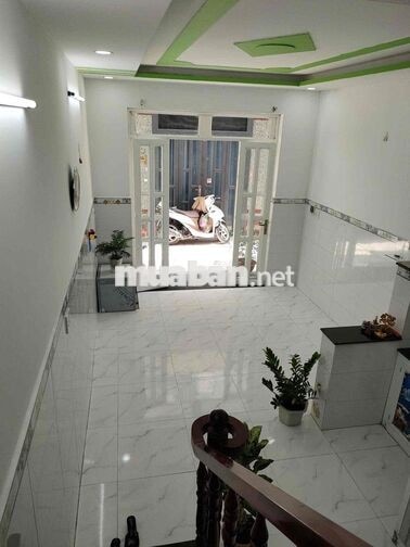 Bán nhà 1 trệt 1 lầu, 2 PN, 2 WC, 3.5x7m gần khu công nghiệp Xuyên Á