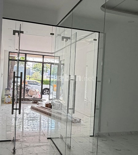 Cho thuê Văn Phòng mới đẹp giá cực rẻ 8-10NV, kế Shaphira Khang Điền