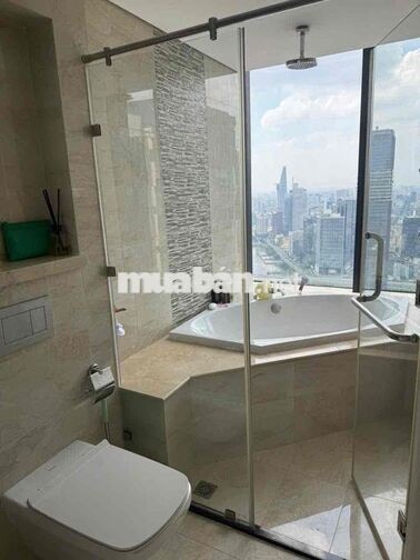 Cho thuê 4PN Vinhomes Ba Son view vòng cung Sông SG 60 triệu full NT