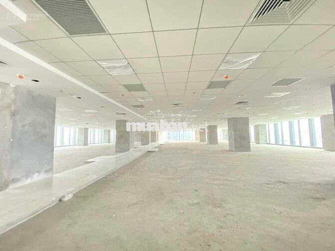 Cho thuê 160m2 tại Nam Trung Yên, Cầu Giấy, giá 28tr/th full dịch vụ.