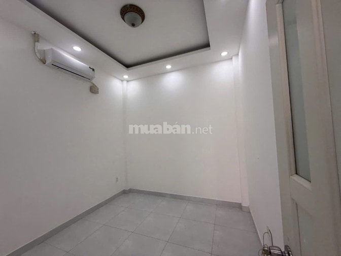 BÁN NHÀ 211/120 ĐƯỜNG HOÀNG HOA THÁM, P.5, Q. PHÚ NHUẬN 