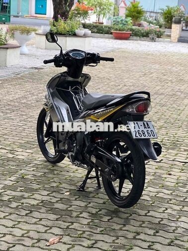 Yamaha Exciter 135 màu Đen bạc