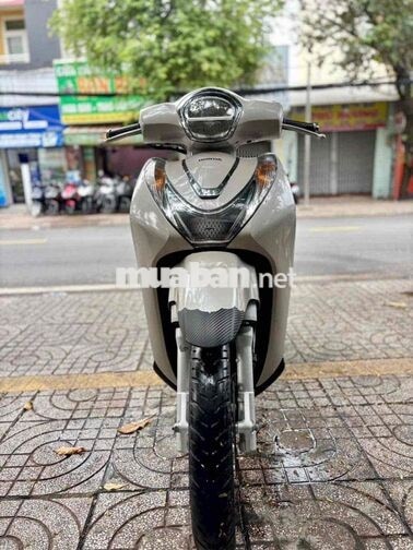 Honda SH Mode màu Trắng