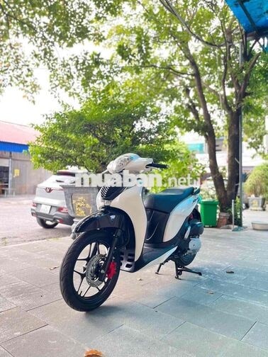 Honda SH Mode màu Trắng