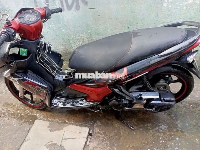 YAMAHA NOUVO LX 135 ĐEN ĐỎ