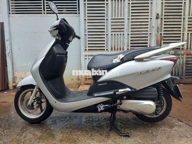 Honda Lead 110cc Bạc