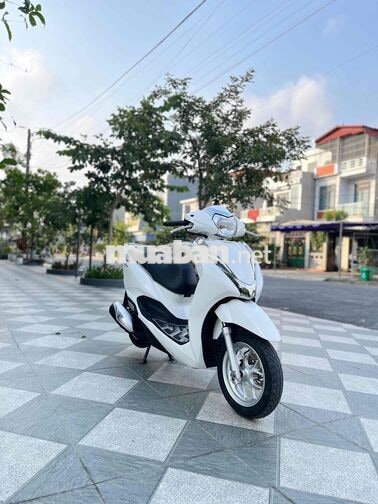 Honda Lead 2018 màu Trắng