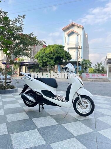 Honda Lead 2018 màu Trắng