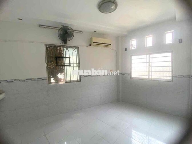 Cho thuê nhà nguyên căn góc 2 mặt tiền