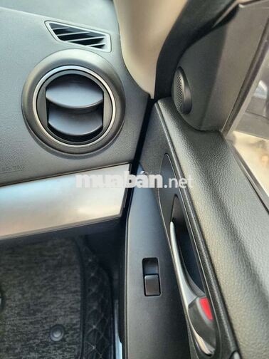 mazda 3S sx2013 stđ,1 chủ từ mới ,chạy 8.6vkm