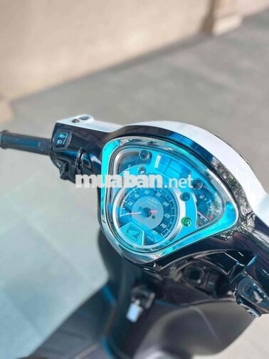 Honda SH Mode màu Trắng