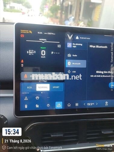 VinFast VF 8 2025 Plus 23.000 km trắng