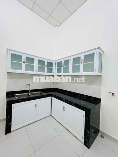 NHÀ DT 4x30 2PN, SÂN XE HƠI, ĐƯỜNG NHỰA XE TẢI, KHU AN NINH