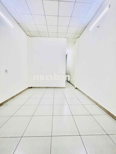 NHÀ DT 4x30 2PN, SÂN XE HƠI, ĐƯỜNG NHỰA XE TẢI, KHU AN NINH