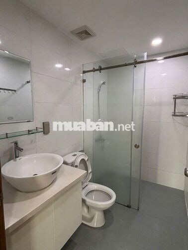 Cho thuê căn hộ 2PN Sunrise Riverside nhà đẹp