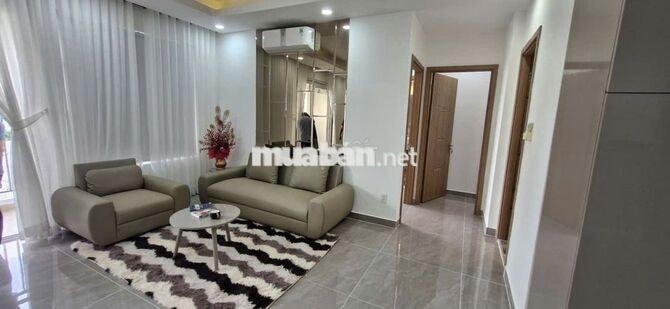 Cho thuê căn hộ Sunrise Riverside 2 PN diện tích lớn