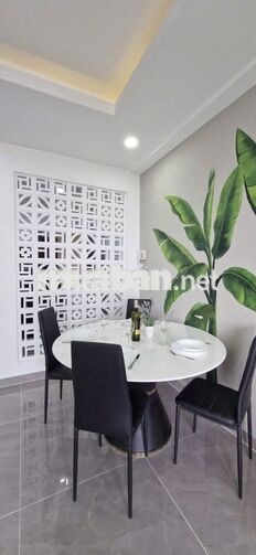 Cho thuê căn hộ Sunrise Riverside 2 PN diện tích lớn