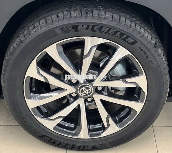 Toyota Corolla Cross 2024 1.8V 14.700km