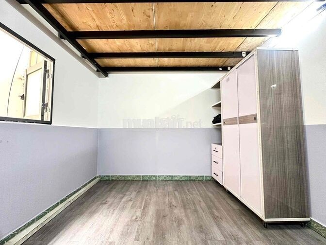 DUPLEX GÁC GỖ RỘNG THOÁNG GIÁ HSSV TẠI TÂN BÌNH