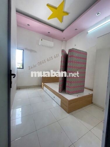  2PN1WC rộng 40m2 + 2 cửa sổ đón nắng + Xe Hơi Tận Cửa gần ĐH Văn Lang