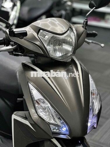 Honda Vision 2017 màu xám