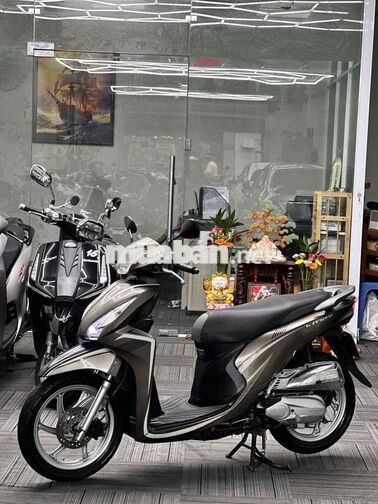 Honda Vision 2017 màu xám