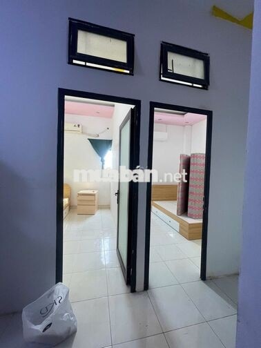  2PN1WC rộng 40m2 + 2 cửa sổ đón nắng + Xe Hơi Tận Cửa gần ĐH Văn Lang