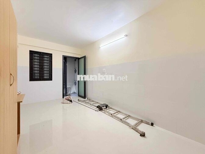 NHÀ 1 TRỆT 1 LẦU NGAY CỘNG HOÀ- HOÀNG HOA THÁM