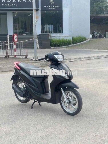 Honda Vision màu Đen đỏ