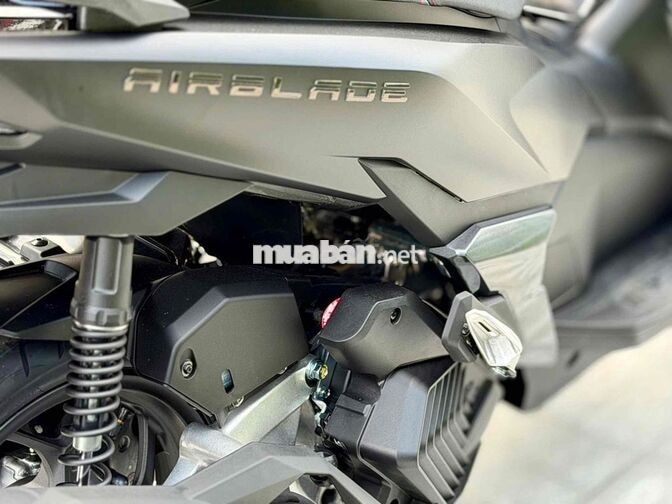 Honda Air Blade 160 2026 151km Đen nhám