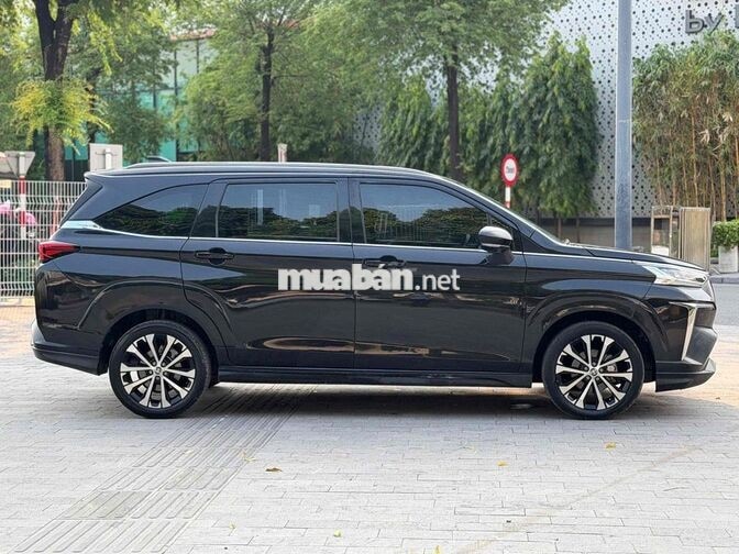 Toyota Veloz 2022 Top Đen 7 chỗ