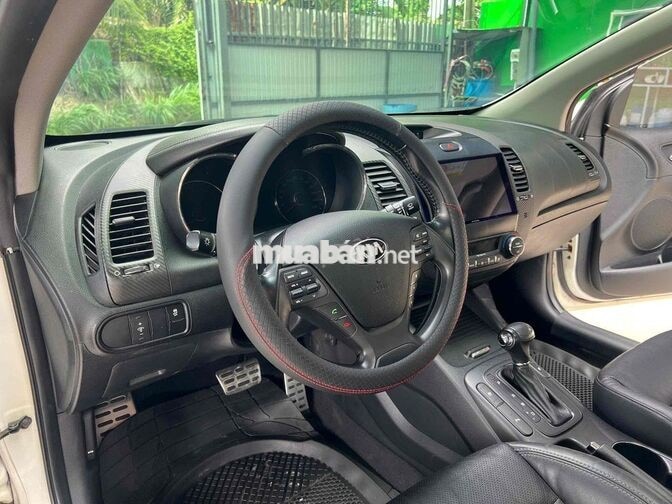 KIA Cerato Koup 2014 2.0L Trắng Nhập Hàn Quốc