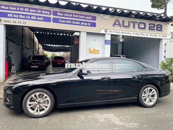 VinFast Lux A2.0 2022 Base 44.000 km Đen