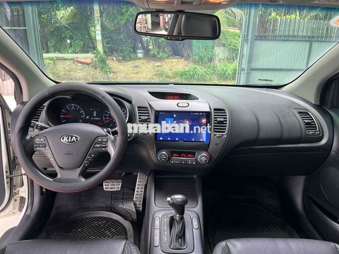 KIA Cerato Koup 2014 2.0L Trắng Nhập Hàn Quốc