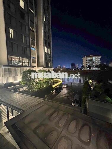 Chính Chủ Cho Thuê 30p 30wc Thanh Máy Q.1 Giá 162tr Cọc 2 Tỷ Trả Cọc K