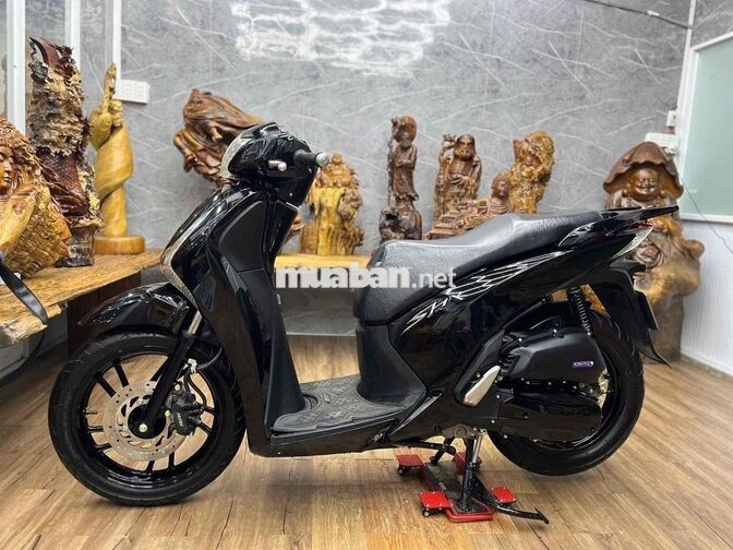 Honda SH125i chính chủ biển SG máy móc êm ru