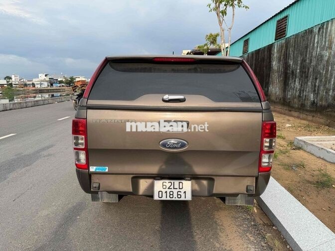 FORD RANGER 2021 SỐ SÀN DẦU NÂU 5 CHỖ