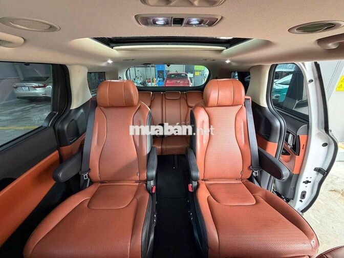 Kia Carnival 2024 Signature 2.9 vạn Trắng