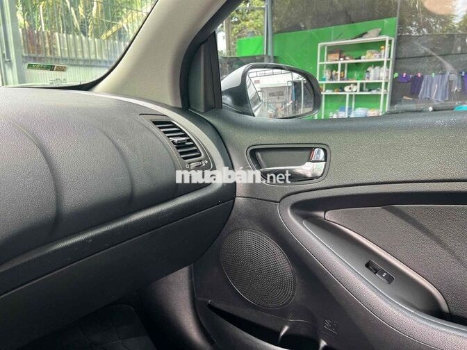 KIA Cerato Koup 2014 2.0L Trắng Nhập Hàn Quốc